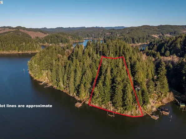 72294 Potlatch Rd, Lakeside, OR 97449