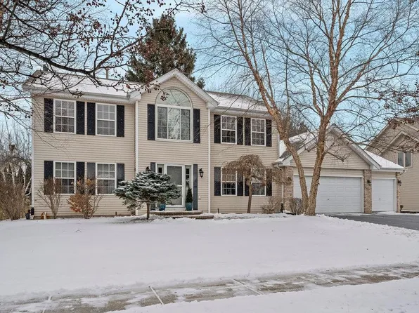 5159 Candelabra Ln, Loves Park, IL 61111