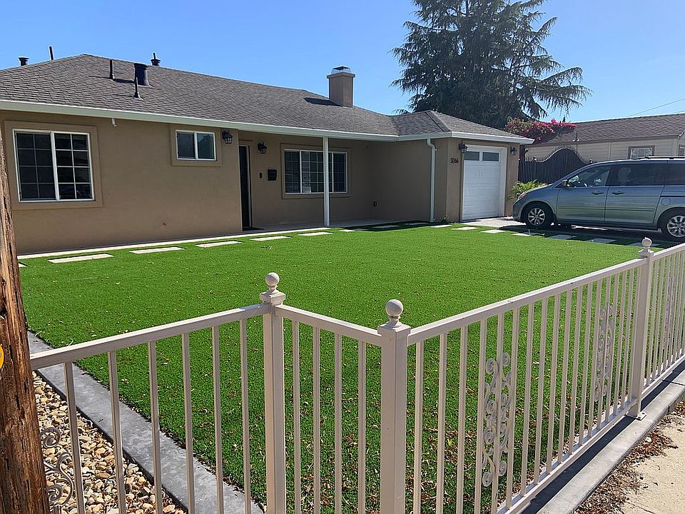 2nd image of 3266 Greenwood Dr