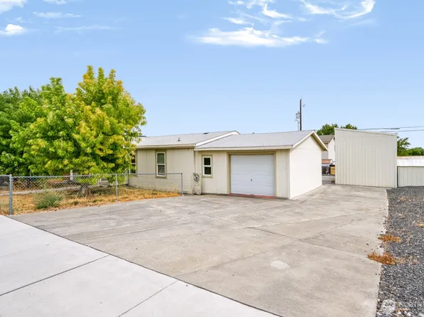 34 N Ginkgo Street, Ephrata, WA 98823