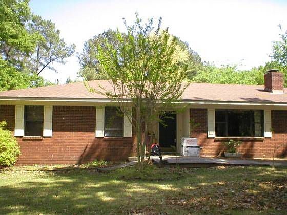 1st image of 307 Lakeview Dr