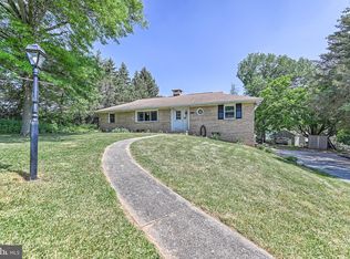 2879 Fiesta Dr, York, PA 17403