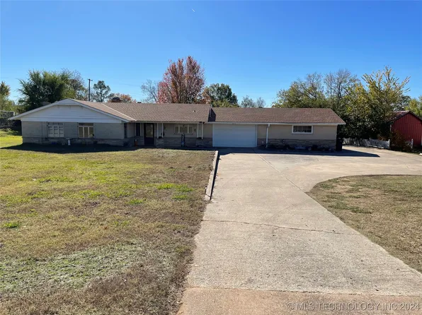 617 E Wrangler Blvd, Seminole, OK 74868
