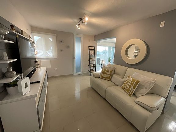 5th image of Cond Art