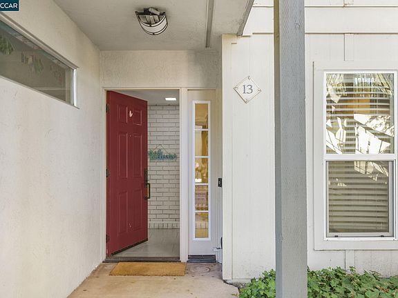 2nd image of 651 Moraga Rd APT 13