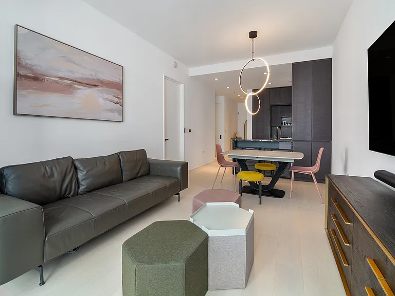 130 William St #12C — Photo 1