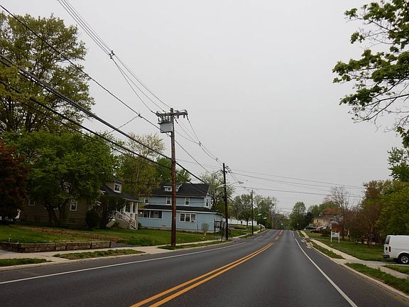 5th image of 209 S Warwick Rd