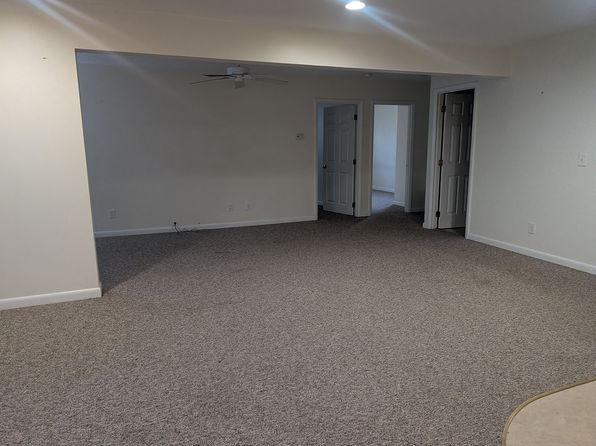 1641 Butler Plank Rd FLOOR 2