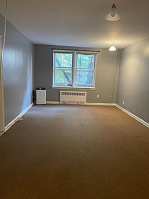 5th image of 102-55 67th Dr APT 1B