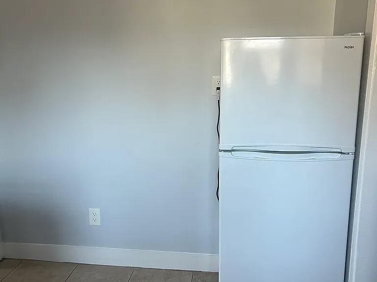 Kitchen- refrigerator