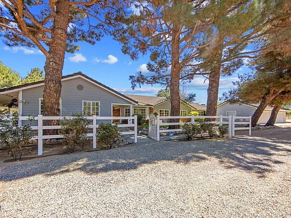 2nd image of 2133 1/2 Carson Mesa Rd
