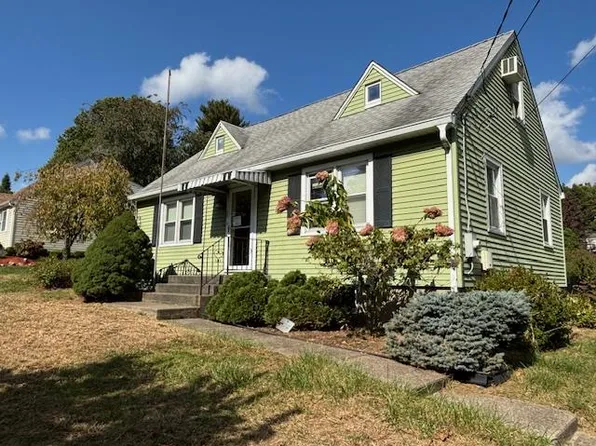 35 Amory Avenue, Pearl River, NY 10965