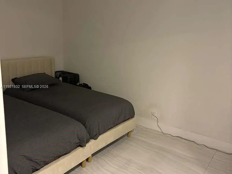 19355 Turnberry Way #5L — Photo 12