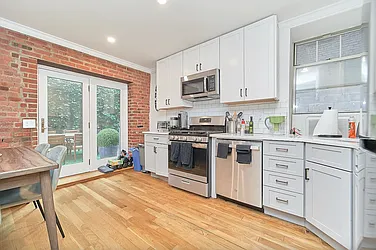 Rented by Living New York