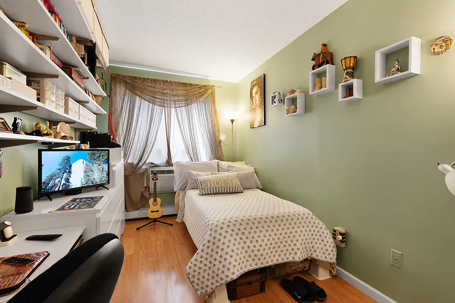 56 East 120th Street — Photo 3