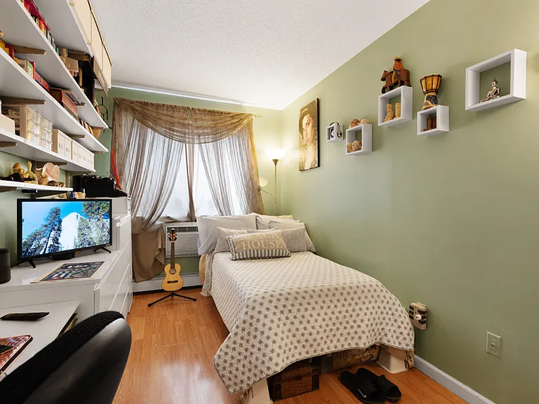56 E 120th St #2 — Photo 3