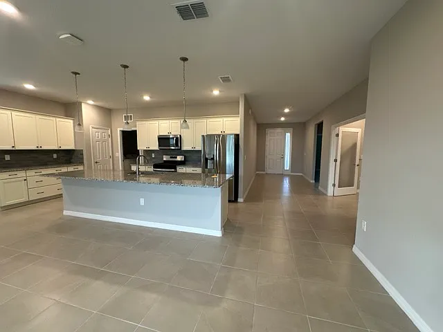 Full tile