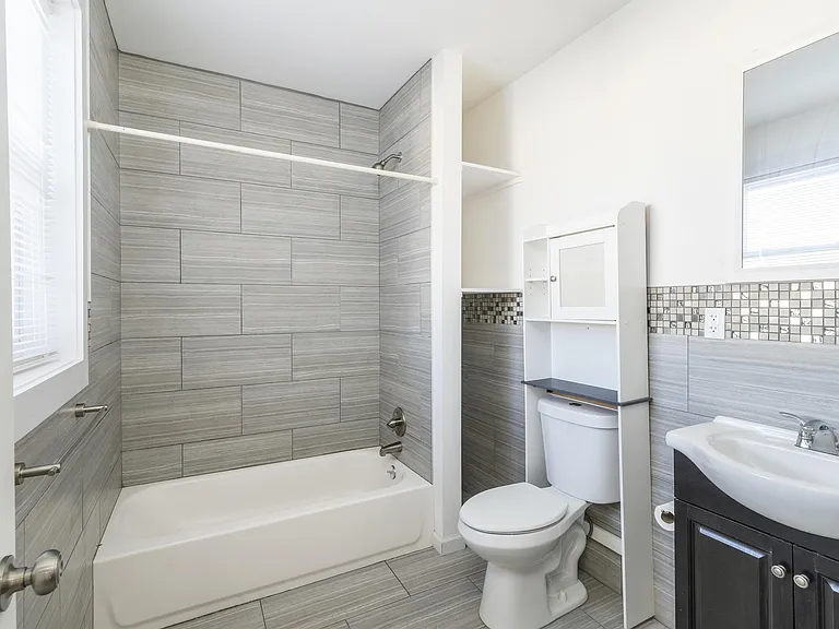 251 E Girard Ave — Photo 6