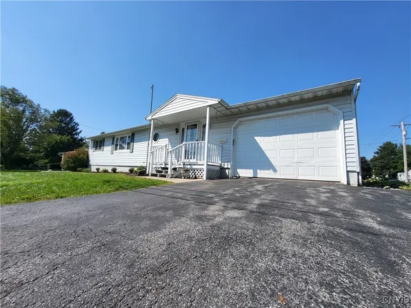 116 Mayers St, Liverpool, NY 13088