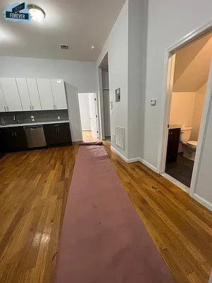 Rented by Fifth & Forever LLC | media 22