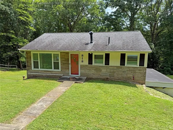 818 Daverton Rd, Charleston, WV 25303