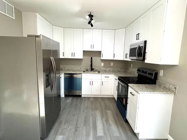 13 Consett Pl #4H, Frederick, MD 21703