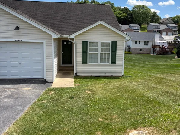 20892 Deer Run Dr #B, Abingdon, VA 24211