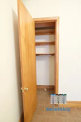 Rented by SBJ Brokerage, LLC | media 29