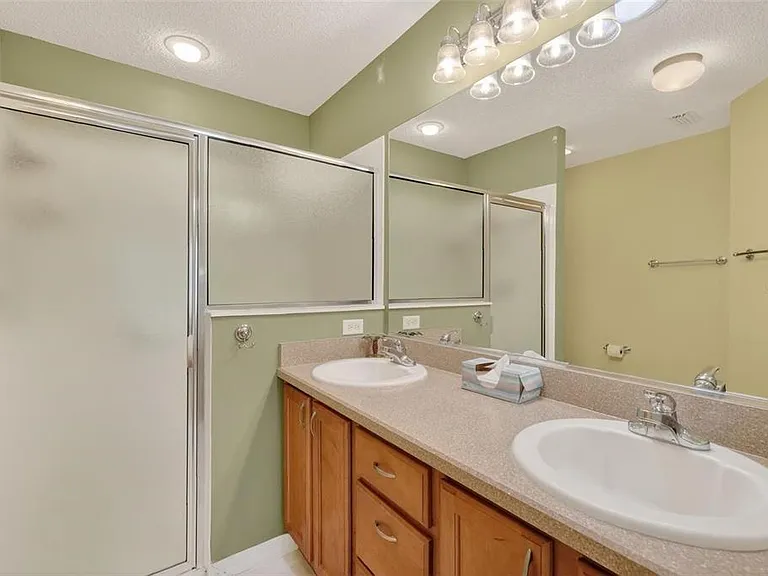 1258 Estill Ave — Photo 18