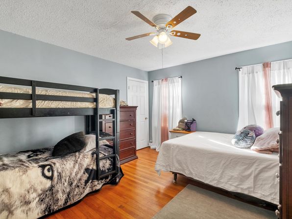 stamford-connecticut-177200830 picture