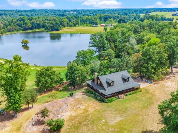 14215 County Road 2214 N, Tatum, TX 75691