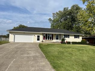 9020 Bryan St, Crown Point, IN 46307