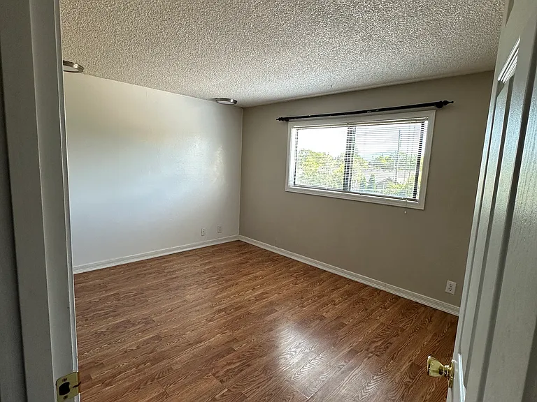 289 N 10th St #289 — Photo 6