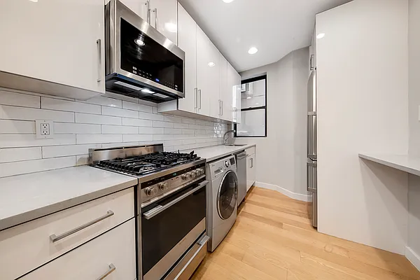 Rented by Corcoran | media 16