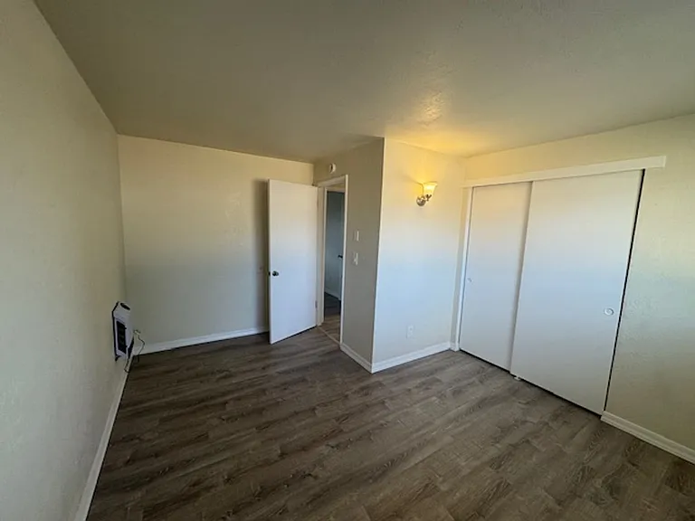 3007-3009 Juanipero Way — Photo 10