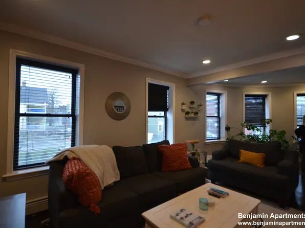 60 Florida St #1, Dorchester, MA 02124