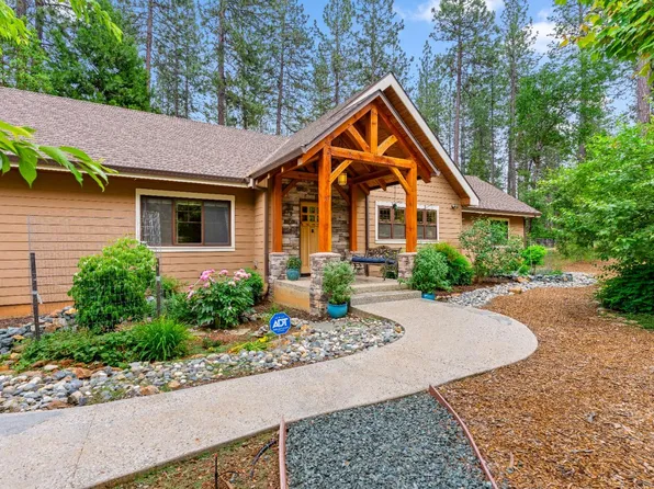 10475 Indian Trl, Nevada City, CA 95959