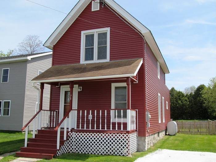 Front View of Home