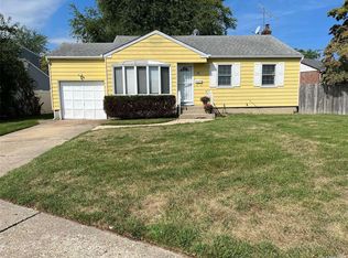 5 W Gate, Plainview, NY 11803