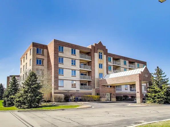 175 W Brush Hill Rd Unit 103, Elmhurst, IL 60126