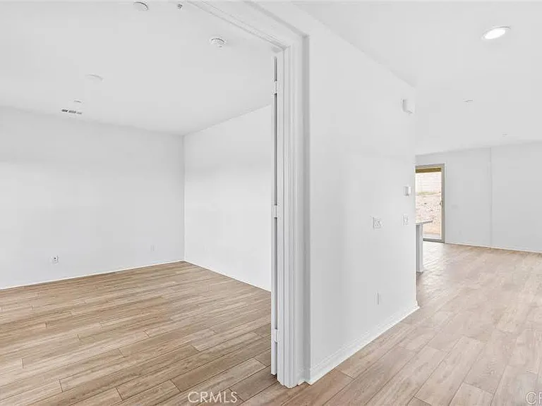 34036 Burcham Ln — Photo 12