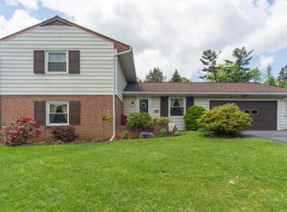 80 Barre Dr, Lancaster, PA