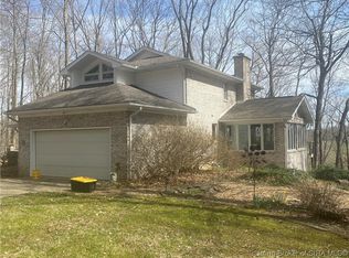 8210 Seneca Dr NE, Georgetown, IN 47122