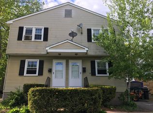 15 Grove St, Manchester, CT 06042