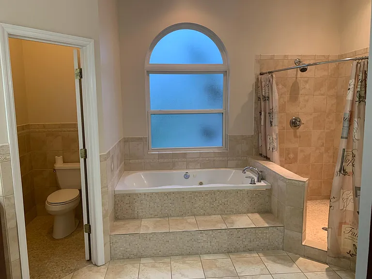 3730 Bay Tree Ct — Photo 2
