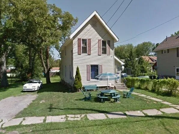 517 W 58th St, Ashtabula, OH 44004