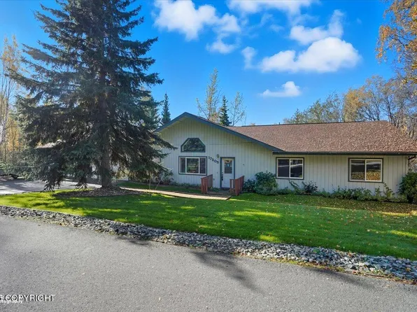 17205 Alice Loop, Eagle River, AK 99577