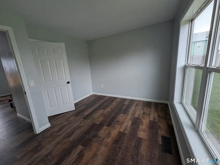 619 Shelton St #1 — Photo 7