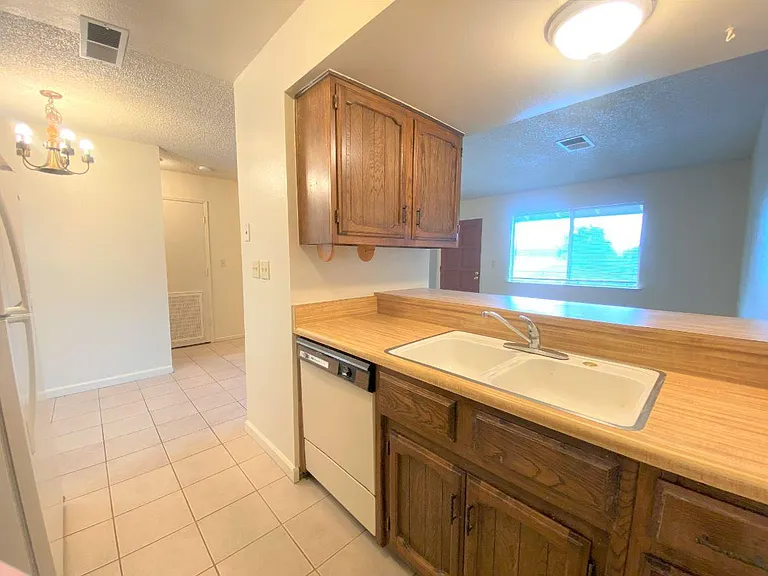 1840 U St #3 — Photo 7
