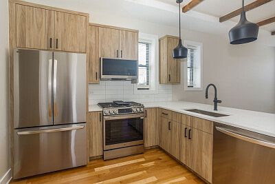 1st image of 4954 N Oakley Ave #3